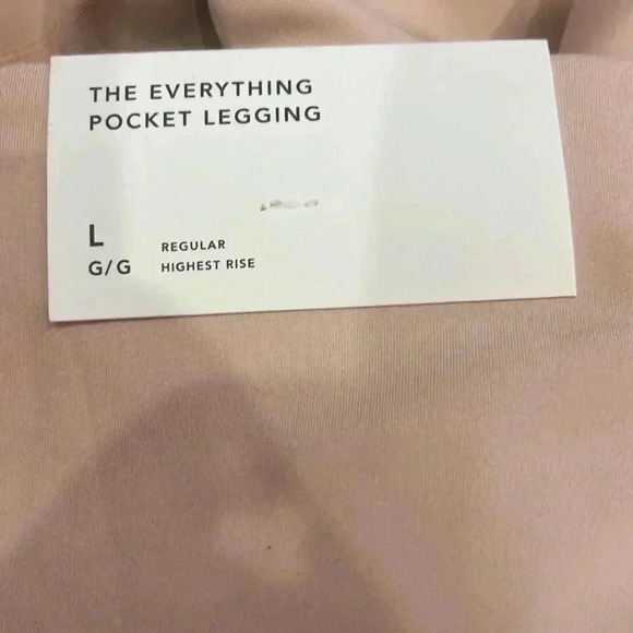 American Eagle The Everything Pocket Legging Highest Rise Pink Small and Large - Picture 4 of 5